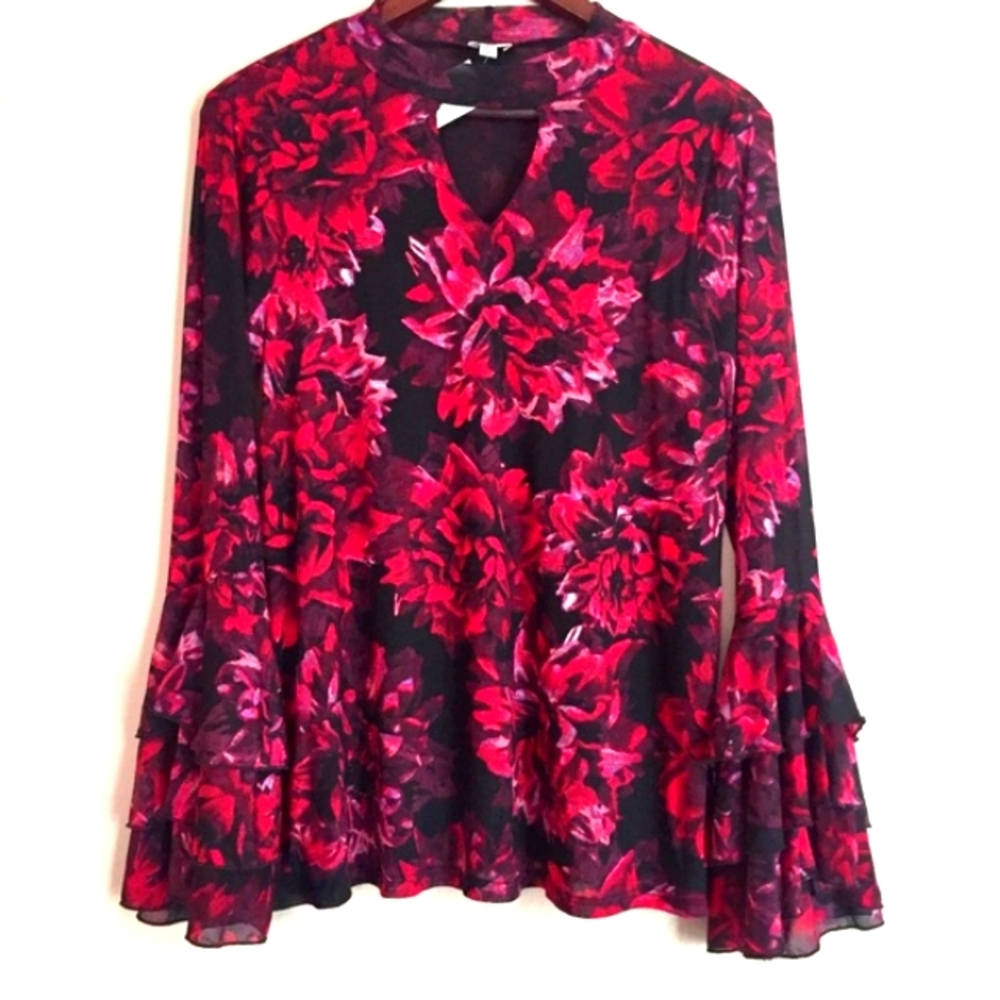 New with Tags Cupio Floral Top